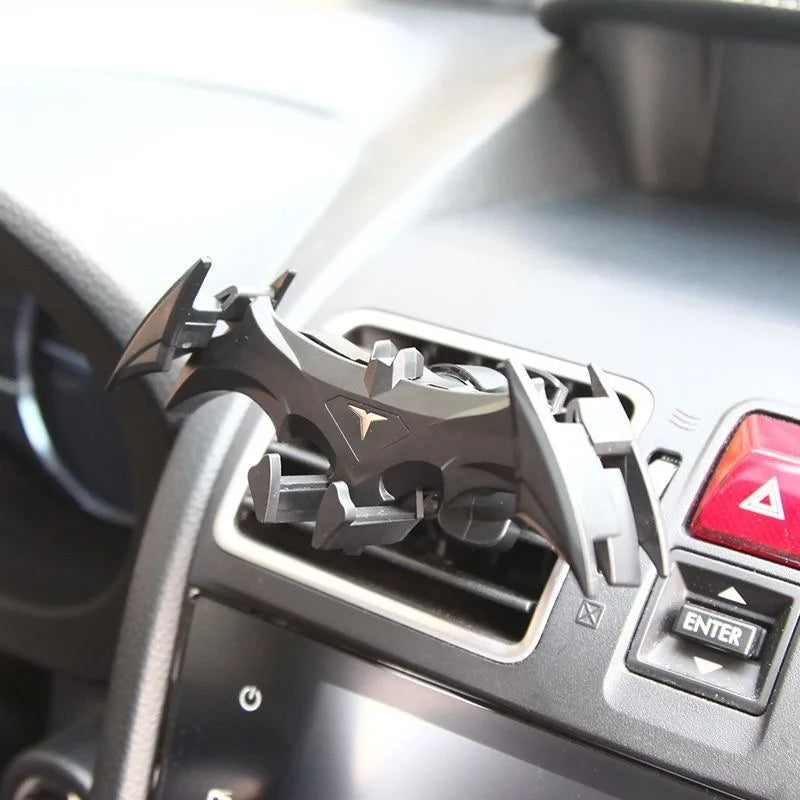 حامل هاتف على شكل خفاش للسيارات