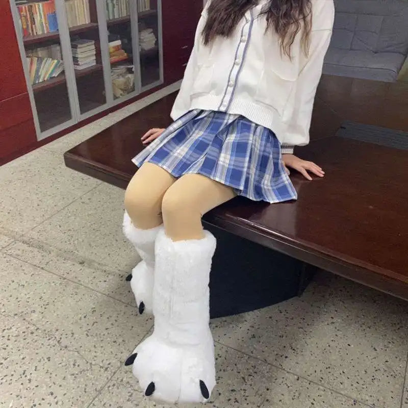 أحذية شتوية لطيفة على شكل مخالب دب